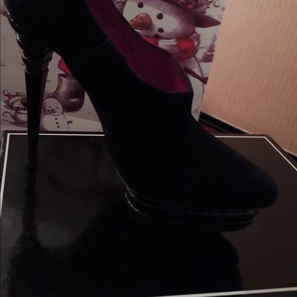 - Cesare Paciotti heels - - Picture 6 of 13